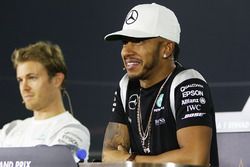 Nico Rosberg, Mercedes AMG F1, Lewis Hamilton, Mercedes AMG F1 during the press conference