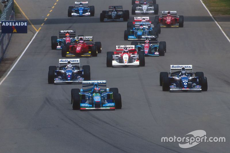 Michael Schumacher, Benetton B194 Ford, Damon Hill ve Nigel Mansell, Williams FW16B Renault