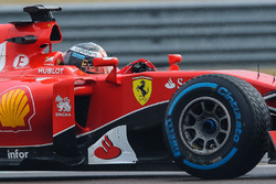 Antonio Giovinazzi, Ferrari SF15-T