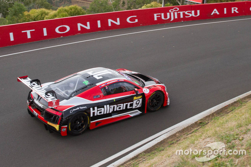 #9 Hallmarc, Audi R8 LMS: Marc Cini, Lee Holdsworth, Dean Fiore