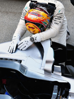 Race winner Lewis Hamilton, Mercedes-Benz F1 W08 celebrates in parc ferme