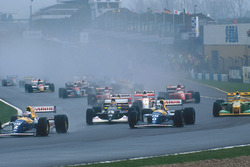 Alain Prost leads teammate Damon Hill, Williams FW15C, Karl Wendlinger, Sauber C12, Ayrton Senna, McLaren MP4/8, Michael Schumacher, Benetton B193B, Michael Andretti, McLaren MP4/8