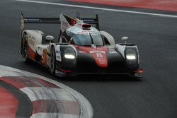 #8 Toyota Gazoo Racing Toyota TS050 Hybrid: Anthony Davidson, Sébastien Buemi, Kazuki Nakajima