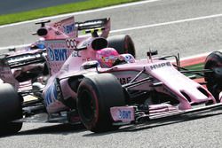 Esteban Ocon, Sahara Force India VJM10, Sergio Perez, Sahara Force India VJM10