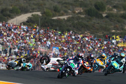 Accident de Gabriel Rodrigo, RBA Racing Team, KTM et Francesco Bagnaia, Aspar Team Mahindra, MahindraR