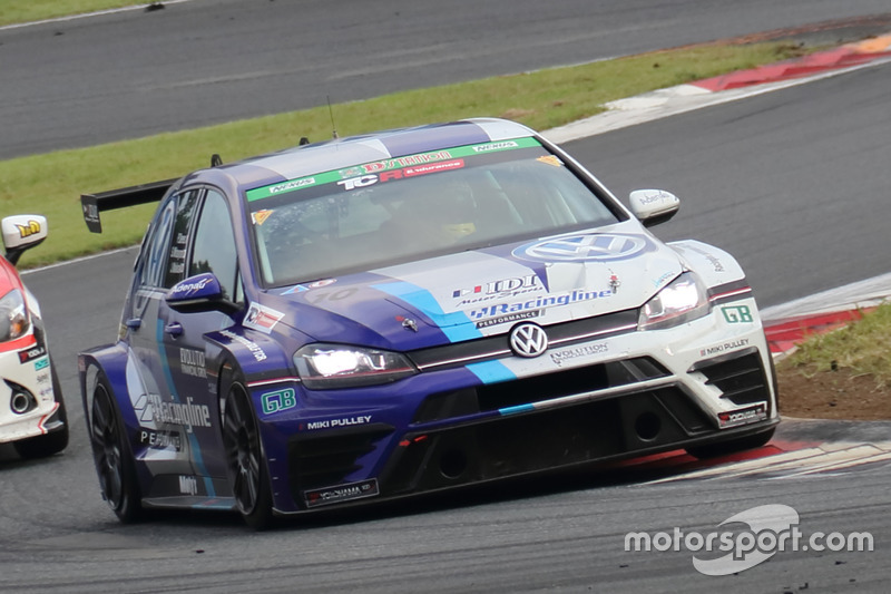 #10 Racingline PERFORMANCE GOLF TCR