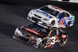 Austin Dillon, Richard Childress Racing Chevrolet, Jimmie Johnson, Hendrick Motorsports Chevrolet