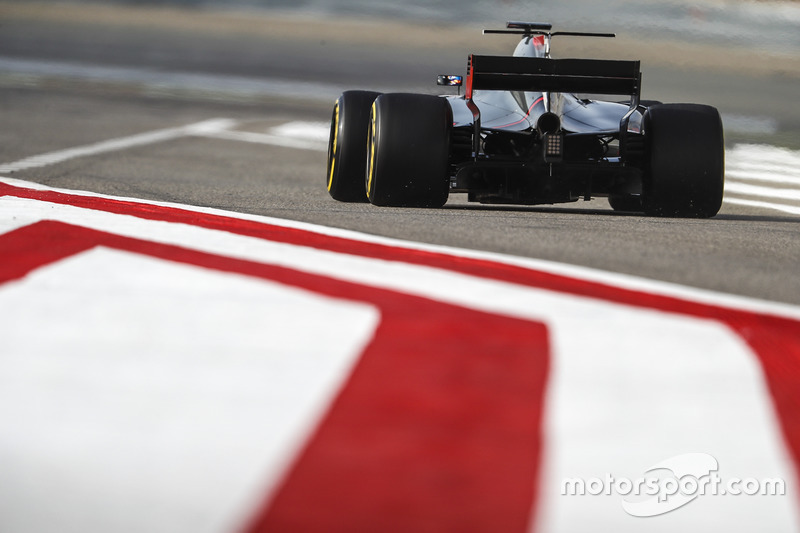 Romain Grosjean, Haas F1 Team VF-17