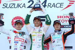 Podium: race winner Kazuki Nakajima, Team Tom's, second place Naoki Yamamoto, Team Mugen, third plac