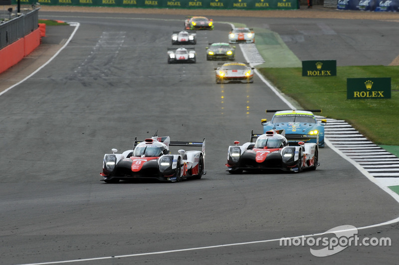 #8 Toyota Gazoo Racing Toyota TS050 Hybrid: Anthony Davidson, Sébastien Buemi, Kazuki Nakajima