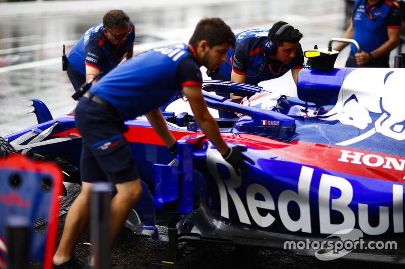 Pierre Gasly Toro Rosso STR13 Honda