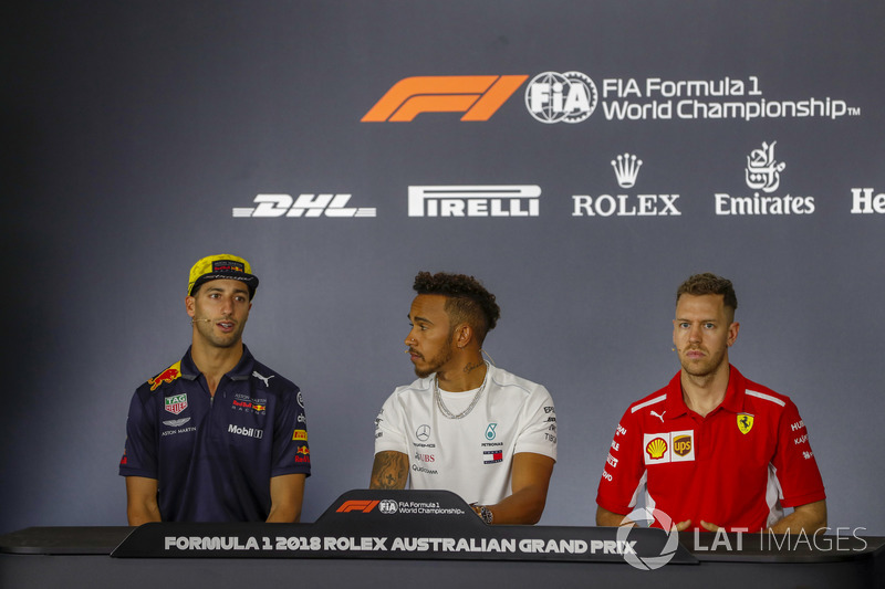 Daniel Ricciardo, Red Bull Racing, Lewis Hamilton, Mercedes AMG F1, and Sebastian Vettel, Ferrari, in the Thursday drivers Press Conference