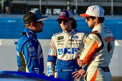 Ricky Stenhouse Jr., Roush Fenway Racing Ford, Ryan Blaney, Wood Brothers Racing Ford, Chase Elliott, Hendrick Motorsports Chevrolet