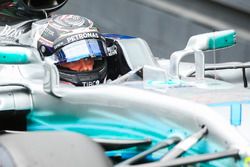 Le poleman Valtteri Bottas, Mercedes AMG F1