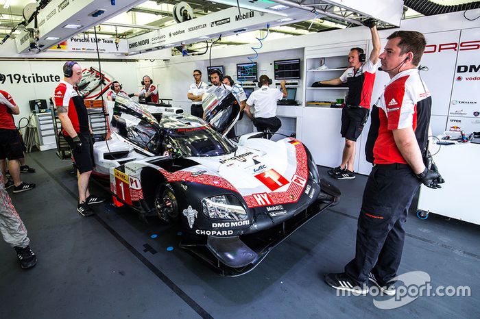 #1 Porsche Team Porsche 919 Hybrid: Pietro Fittipaldi