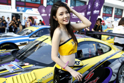 Grid girl