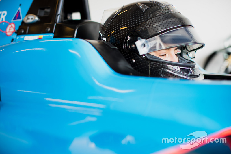 Tatiana Calderon, Jenzer Motorsport