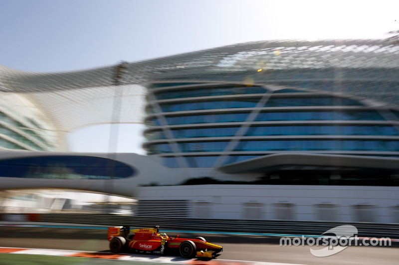 Oliver Rowland, Racing Engineering