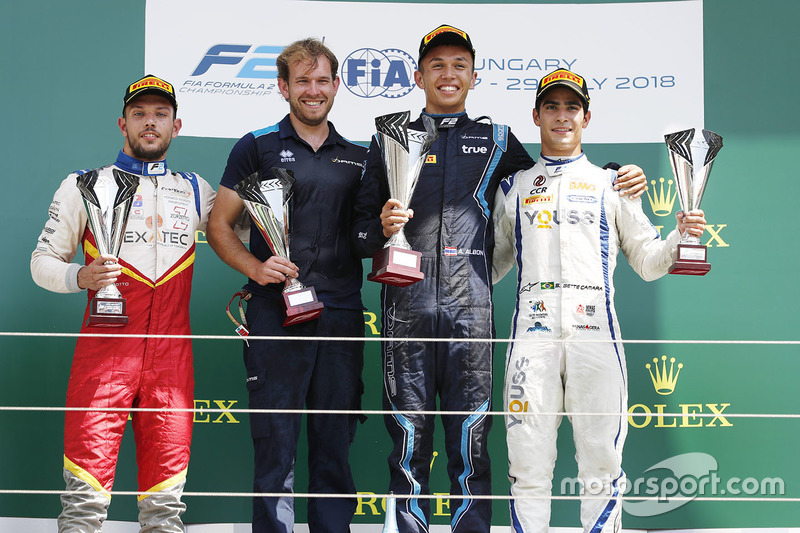 Albon, Ghiotto et Sette Câmara sur le podium