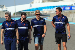 Marcus Ericsson, Sauber walks the track