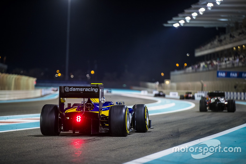 Nicholas Latifi, DAMS