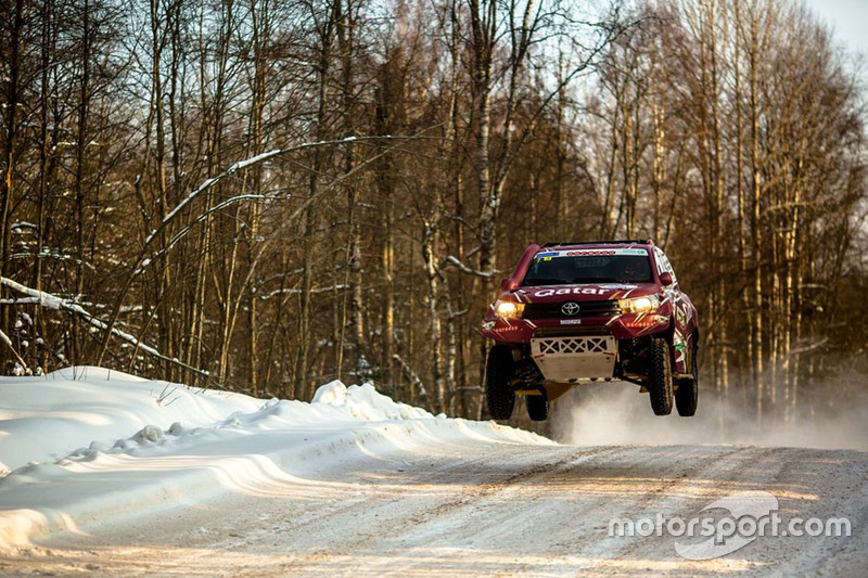 #1 Tamim AL-Majd Team Toyota Hilux Overdrive: Nasser Al-Attiyah, Mathieu Baumel