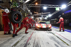 #52 AF Corse Ferrari 488 GTE EVO: Toni Vilander, Antonio Giovinazzi, Pipo Derani, pit stop