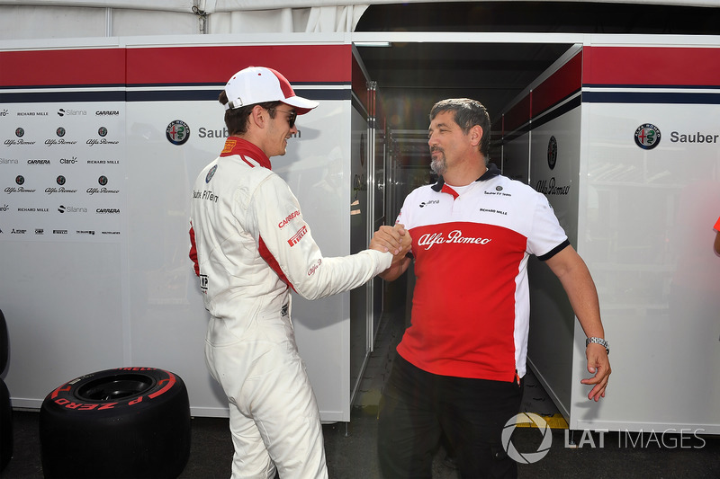Charles Leclerc, Sauber fête son résultat avec l'équipe
