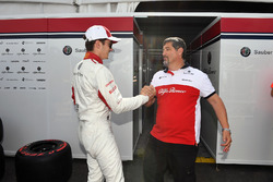Charles Leclerc, Sauber fête son résultat avec l'équipe