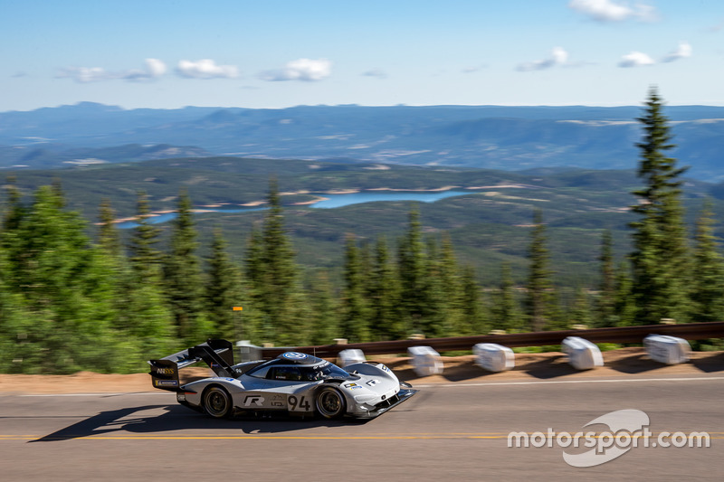 #94 Romain Dumas, Volkswagen I.D. R Pikes Peak