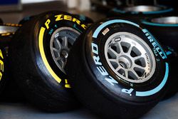 Pirelli tyres