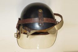 Il casco di Herbert Johnson