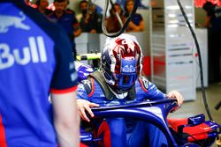 Pierre Gasly, Toro Rosso, climbs out of his car