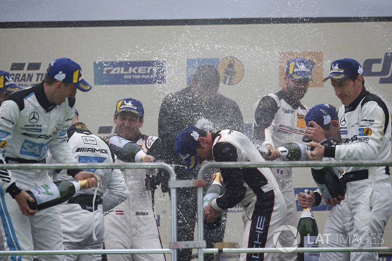 Podio: Champagne