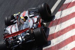 Lewis Hamilton, McLaren MP4-22