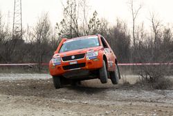 Andrea Alfano, Carmen Marsiglia, Suzuki Grand Vitara 1.9 DDiS T2