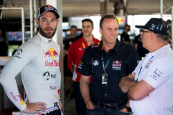 Mark Harland, Executive Director, Marketing, Shane van Gisbergen, Triple Eight Race Engineering Holden