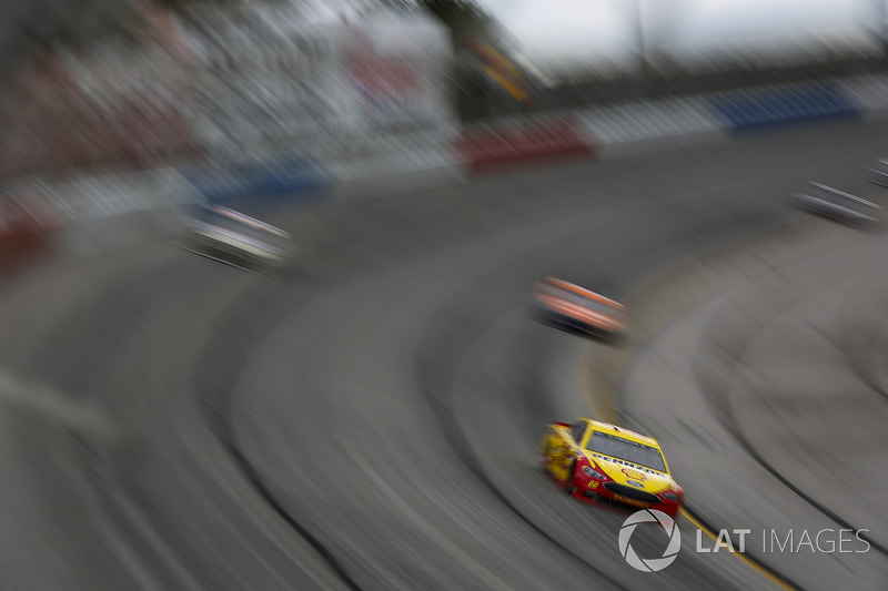 Joey Logano, Team Penske, Shell Pennzoil Ford Fusion