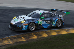 阿历克斯·乔布/西雅图车队23号保时捷991 GT3 R:伊恩·詹姆斯、马里奥·范巴赫、亚历克斯·利贝拉斯、沃尔夫·亨泽勒