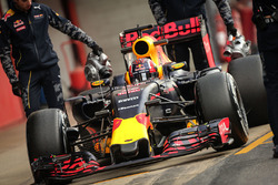 Daniil Kvyat, Red Bull Racing RB12