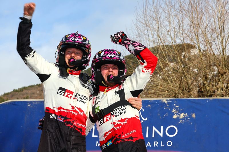 Oliver Solberg, Elliott Edmondson, Toyota Gazoo Racing WRT Toyota GR Yaris Rally1