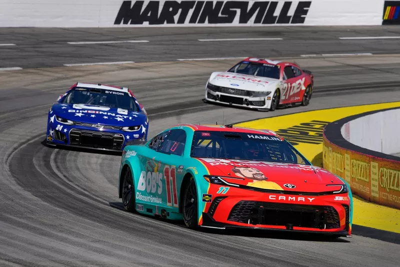 Denny Hamlin, Joe Gibbs Racing
