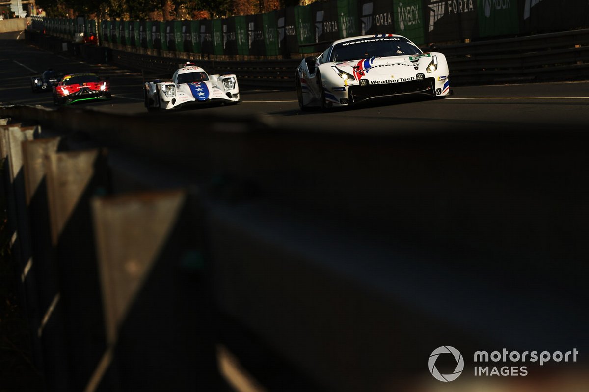 #63 Weathertech Racing Ferrari 488 GTE Evo: Cooper Macneil, Toni Vilander, Jeff Segal