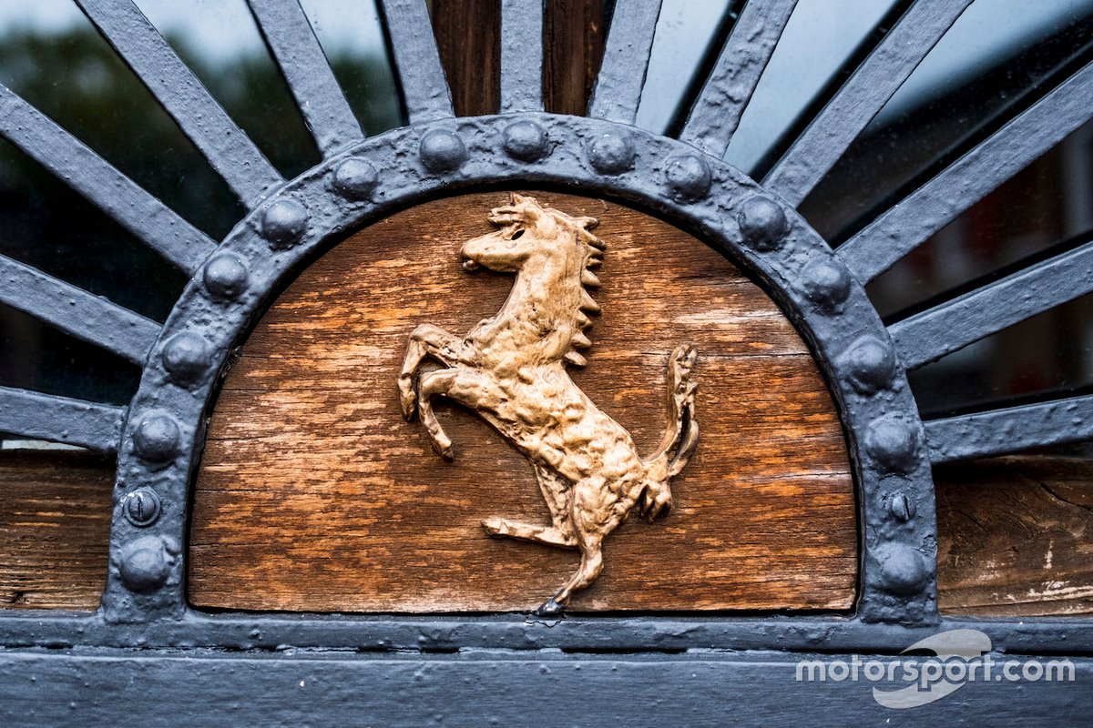 Il logo della Ferrari