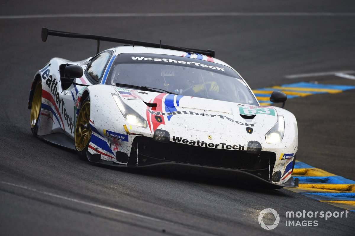 #63 Weathertech Racing Ferrari 488 GTE Evo: Cooper MacNeil, Toni Vilander, Jeff Segal