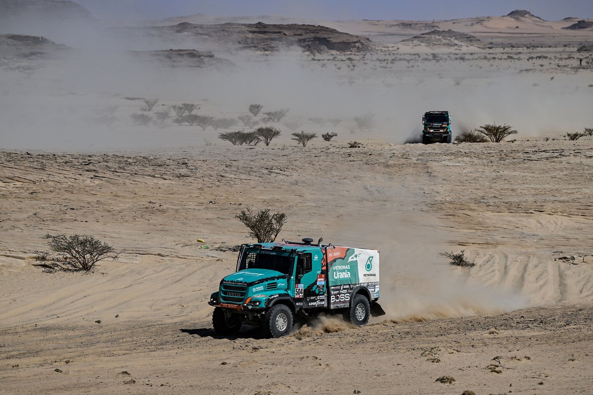 #504 Petronas Team De Rooy Iveco: Janus Van Kasteren, Marcel Snijders, Rodewald Darek
