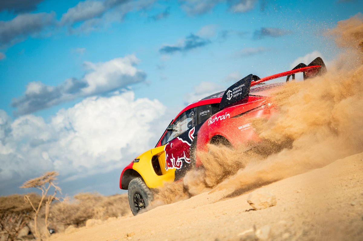 #211 Bahrain Raid Xtreme Prodrive: Sebastien Loeb, Fabian Lurquin