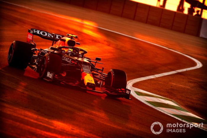 Sergio Pérez, Red Bull Racing RB16B