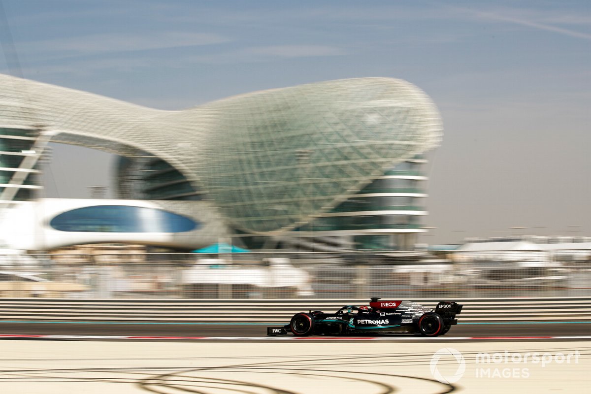 George Russell, Mercedes W10