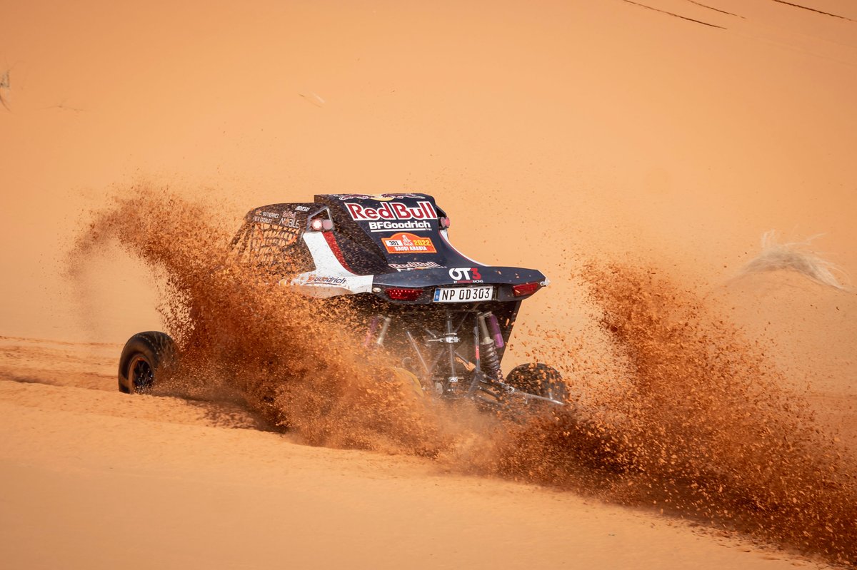#301 Red Bull Off-Road Team USA: Cristina Gutierrez, Francois Cazalet